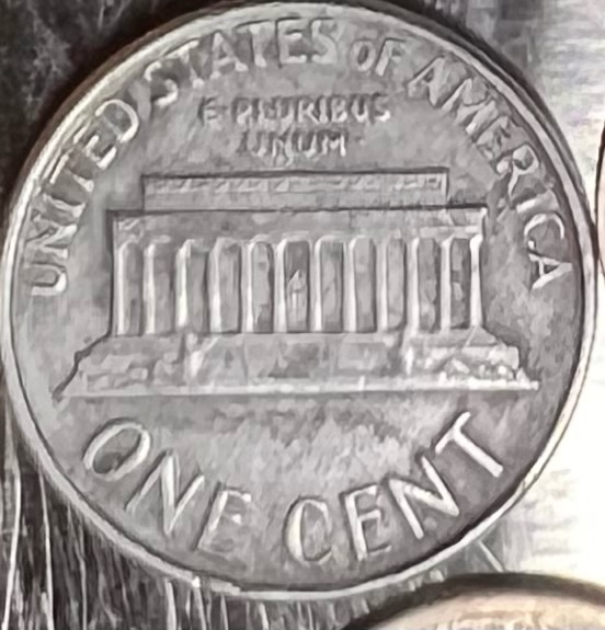 Help-Identifying-A-Unique-Looking-1987-D-Lincoln-Penny