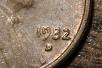 1982-D-3.1-Gram-Penny,-Is-It-A-Large-Date-Or-Small?