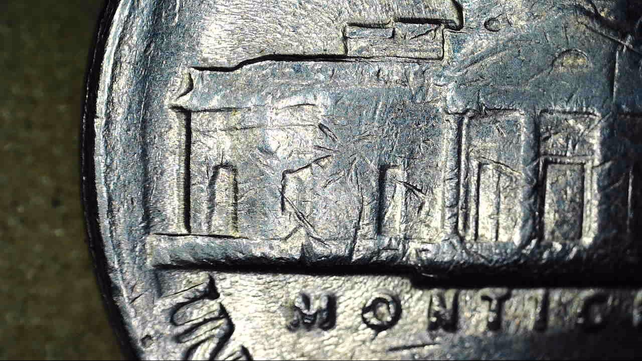 1985-P-Nickle-DDO-Wired-Looking-Die-Error-?