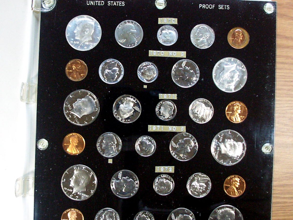 Recently-Found-Proof-Set-With-No-S-Coins.