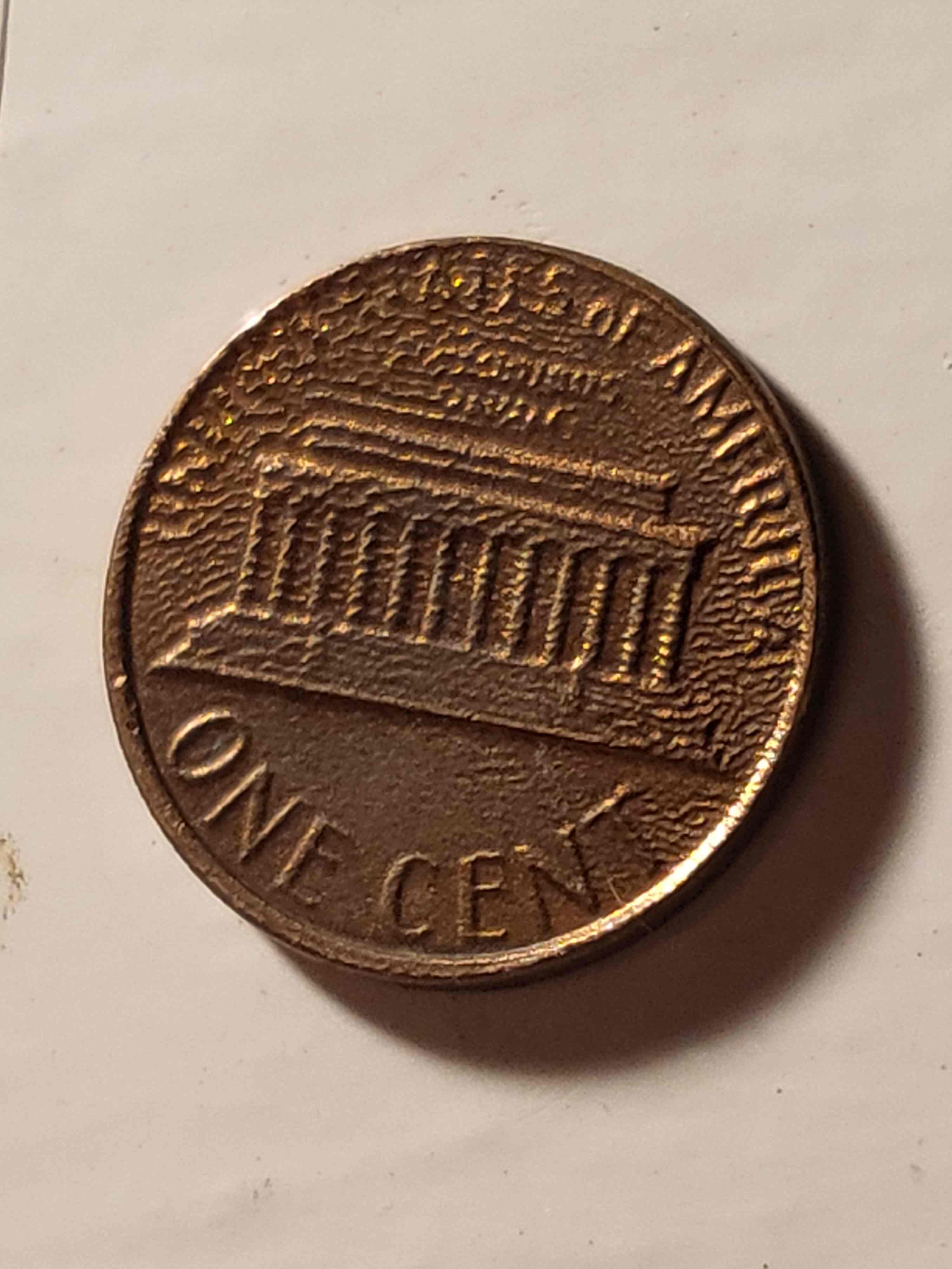 Is-This-A-1982-Penny-Error-Or-Something-Else?