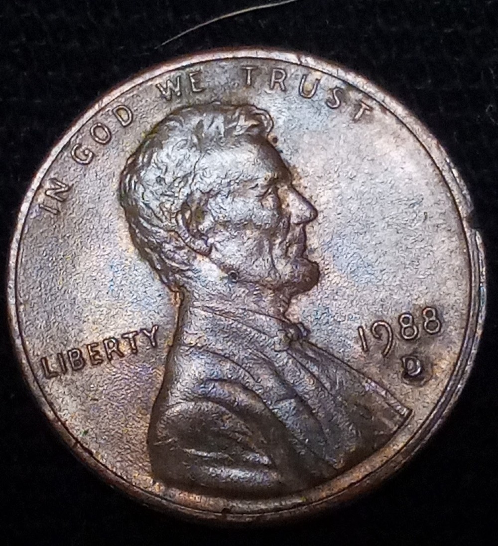 1988-D-Lincoln-Memorial-Cent.-Mad.-Is-The-MM-A-Lamination-?