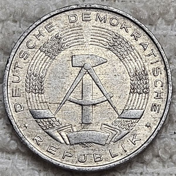 Bring-Out-Your-KM#10-Or-Y#10-Coins-For-Show-&-Tell