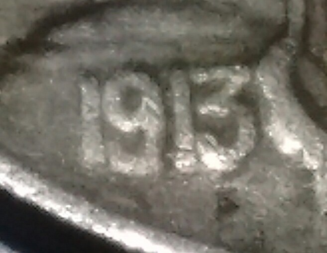 1913-Buffalo-Nickel-DD-And-Strange-Looking-Date