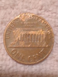 1979-No-Mint-Penny....is-It-A-Mint-Error-?our-Damaged-One-?