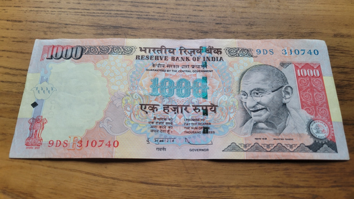 Post-Your-Coins/Medals/Banknotes-Featuring-High-Tech