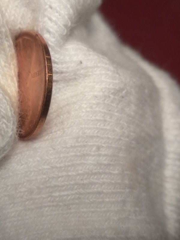 1989-Lincoln-Cent-Strange-Markings-On-The-Side-And-Front