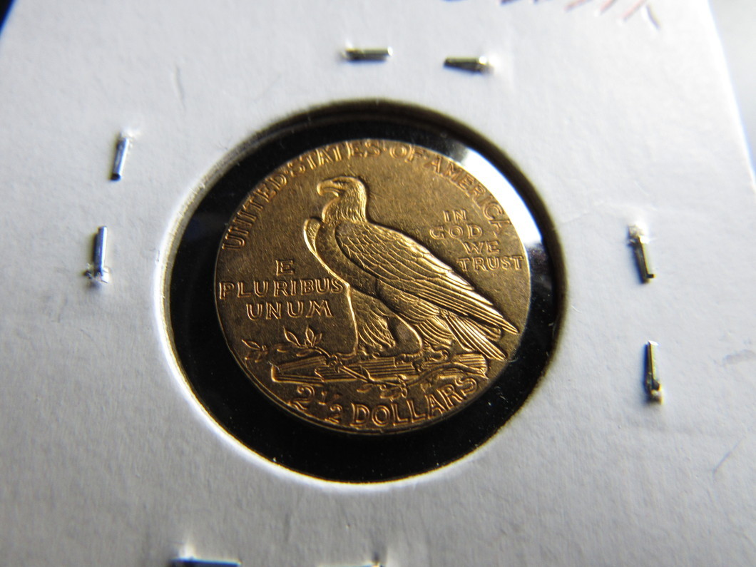 1927-&1928-Around-AU-Raw-$2.50-Gold-Indians