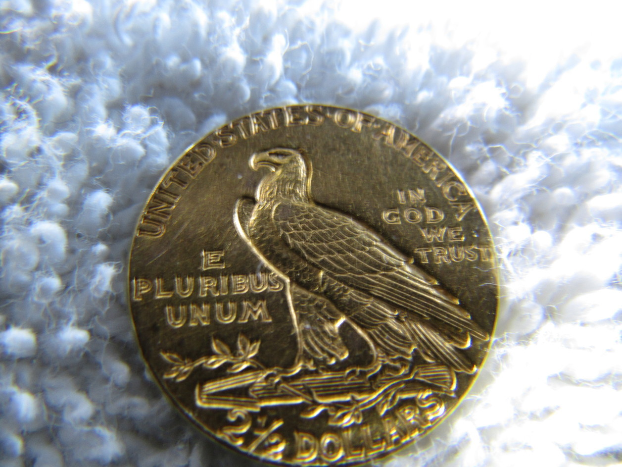 1927-&1928-Around-AU-Raw-$2.50-Gold-Indians