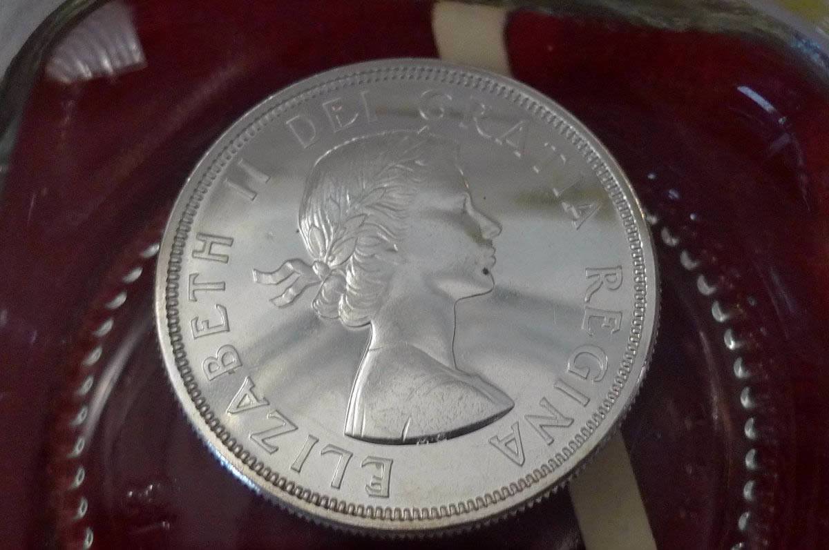 1964-Canada-One-Dollar