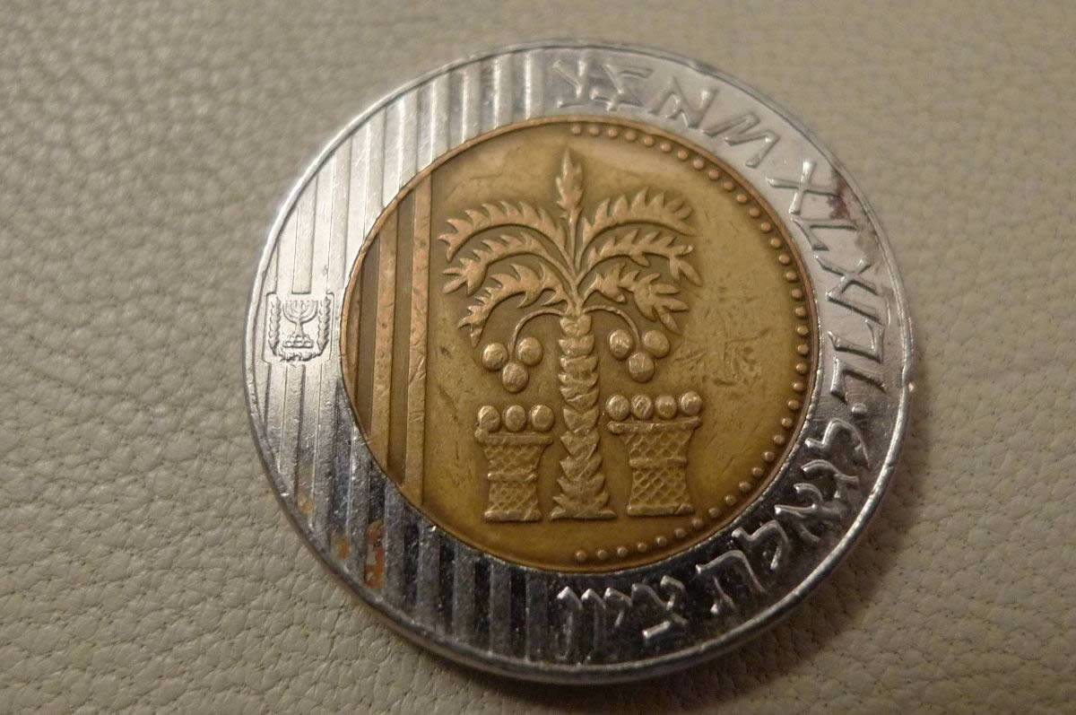 Show-Off-Your-Bi-Metallic-Coins-World-Wide