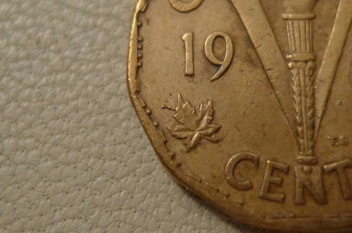 Post-A-Coin-Or-Medal-With-A-Die-Crack!