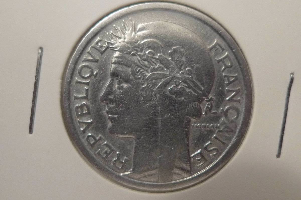 Post-Your-Coins/Medals/Tokens-Depicting-Imaginary-Personifications-Or-Allegories.