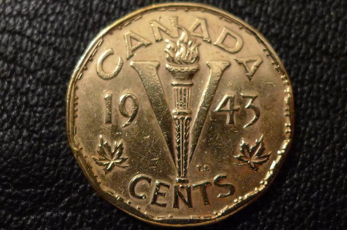Post-A-Coin-Or-Medal-With-A-Die-Crack!