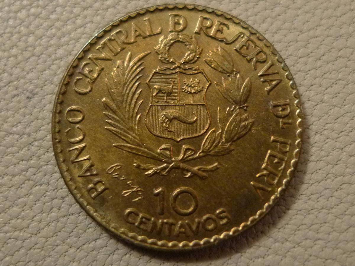 Post-A-Coin-Or-Medal-With-A-Die-Crack!
