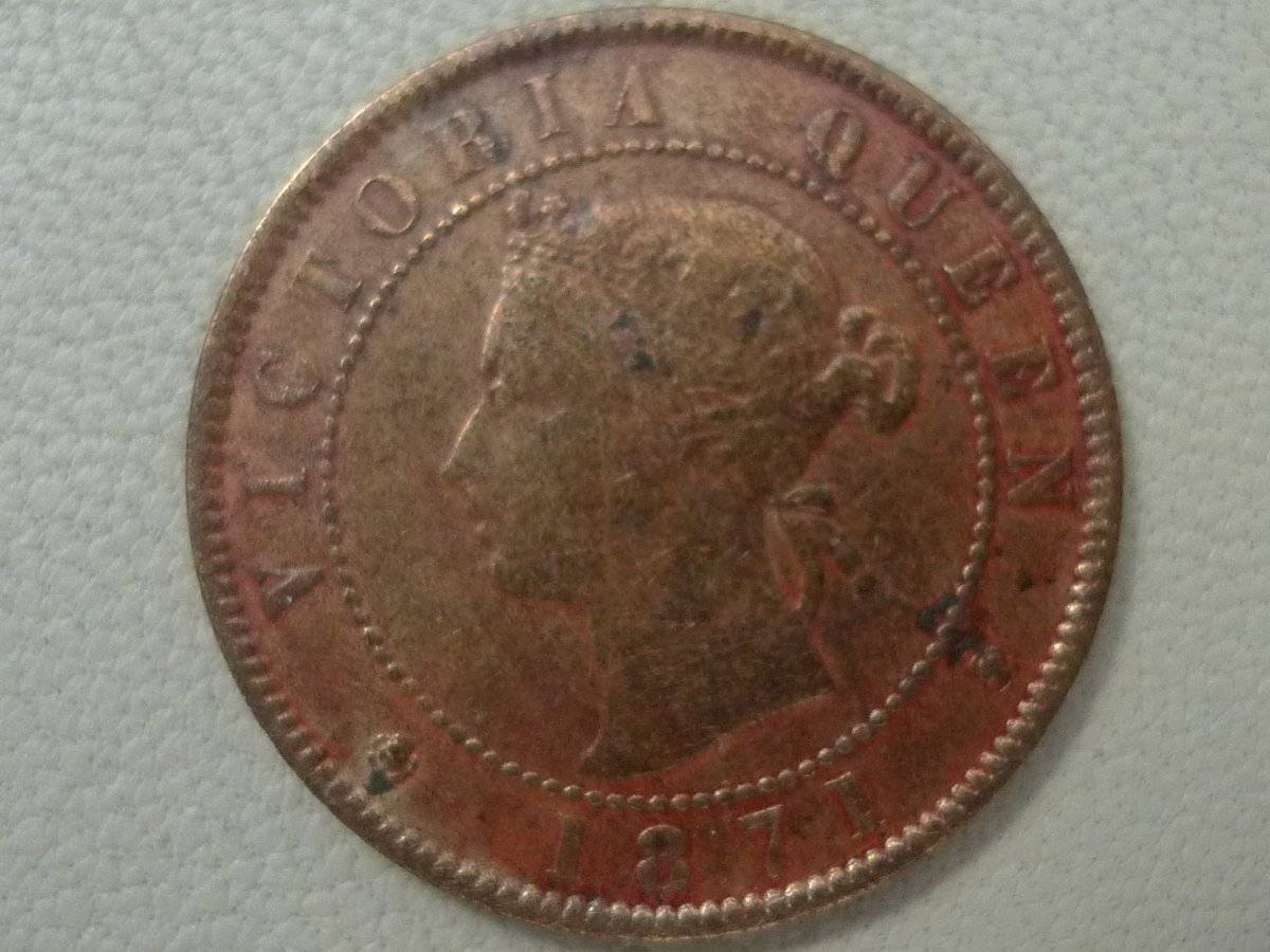 Post-A-Coin-Or-Medal-With-A-Die-Crack!