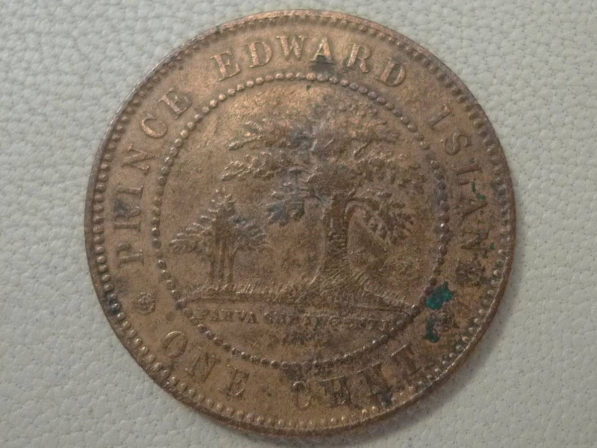 Post-A-Coin-Or-Medal-With-A-Die-Crack!