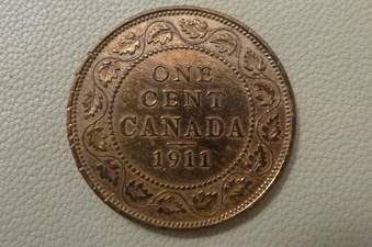 Post-A-Coin-Or-Medal-With-A-Die-Crack!