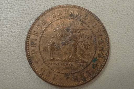 Post-A-Coin-Or-Medal-With-A-Die-Crack!