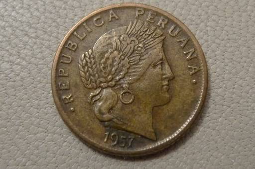 Post-A-Coin-Or-Medal-With-A-Die-Crack!