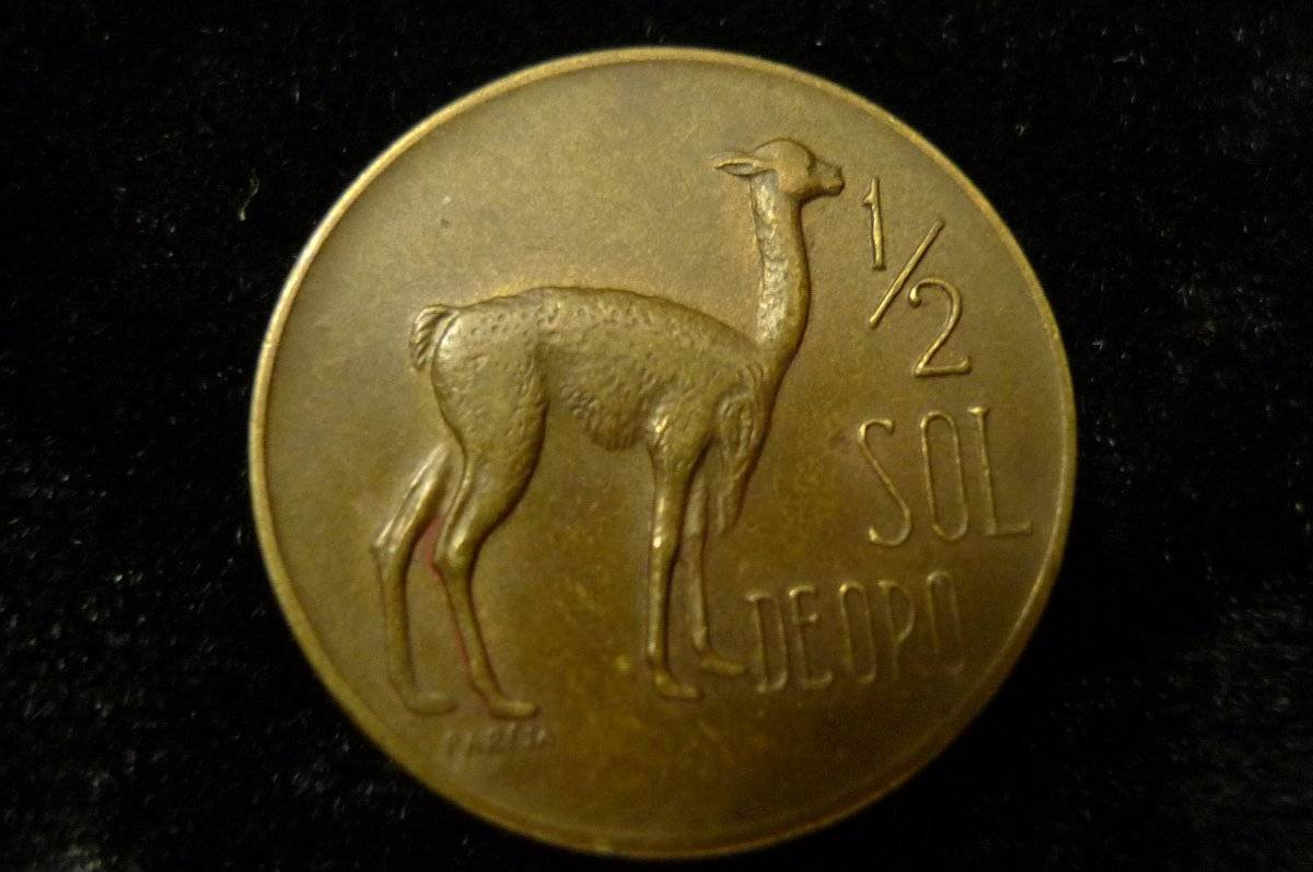 Post-A-Coin-Or-Medal-With-A-Die-Crack!