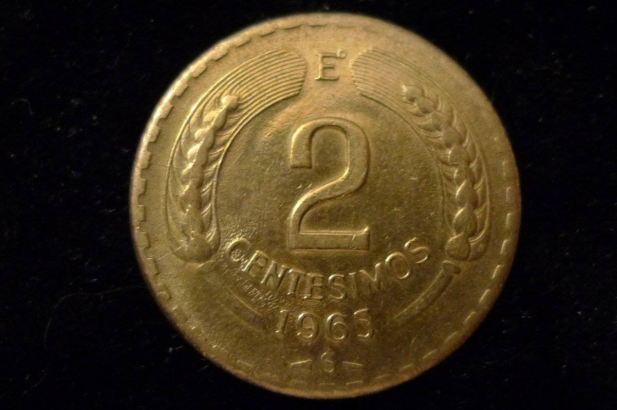 Post-A-Coin-Or-Medal-With-A-Die-Crack!