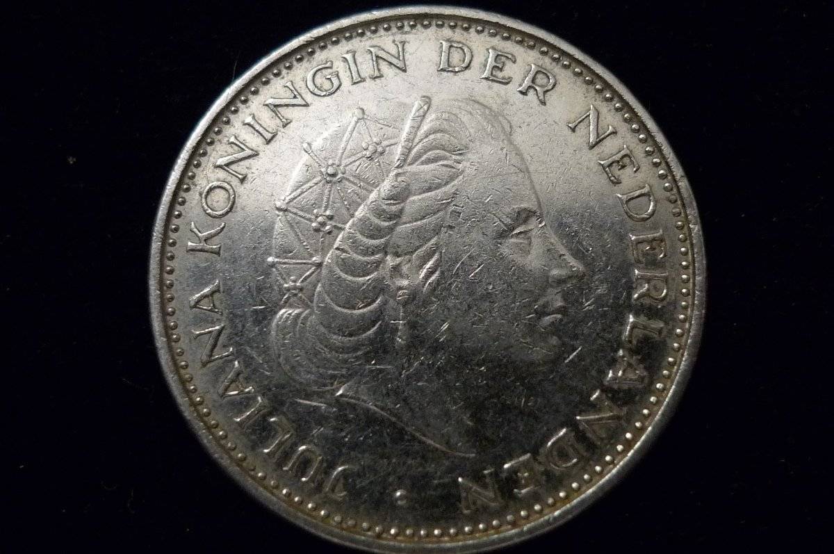 Post-Your-Lion-Coins!