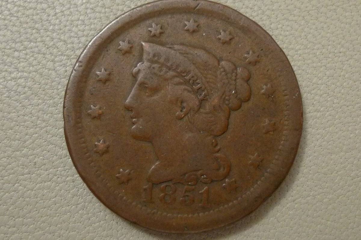Post-Your-Coins-With-Hats
