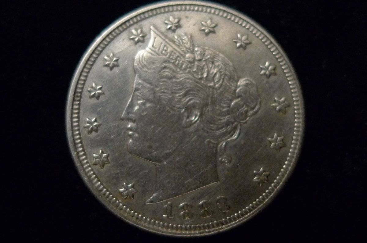Post-A-Coin-Or-Medal-With-A-Die-Crack!