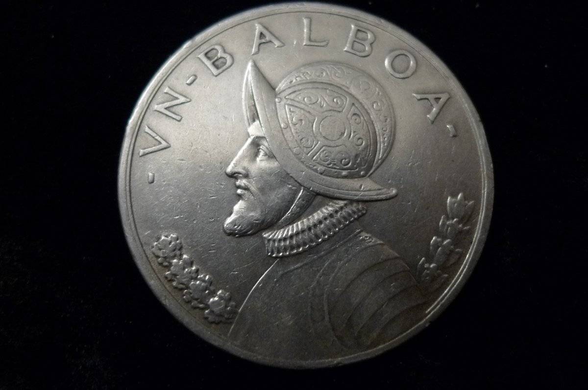 Post-Your-Coins-With-Hats