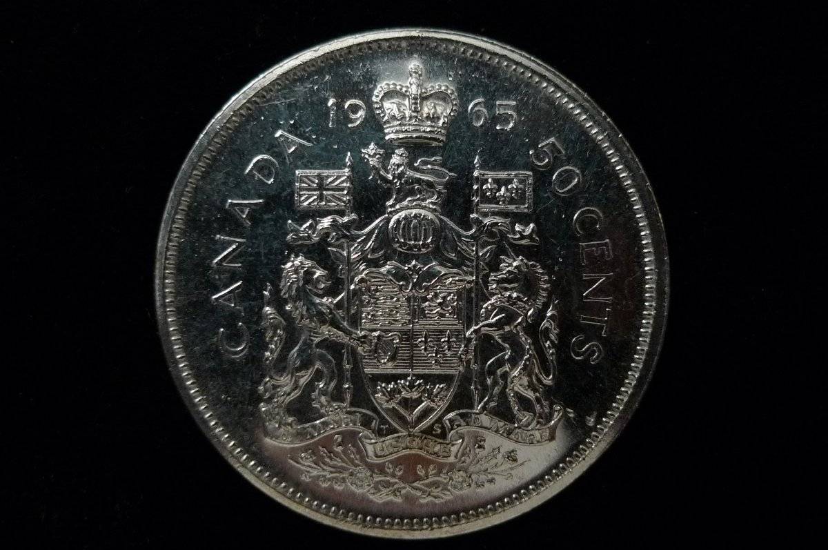 Post-Your-Coins-With-Coats-Of-Arms,-Shields,-Crests,-Crowns,--Etc.