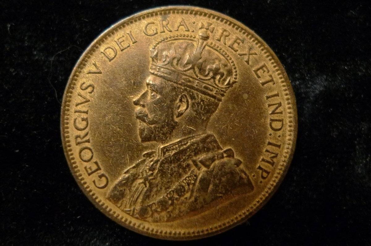 Post-Your-Coins-With-Hats