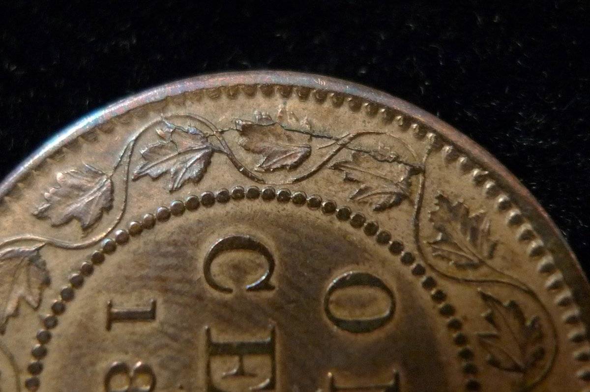 Post-A-Coin-Or-Medal-With-A-Die-Crack!