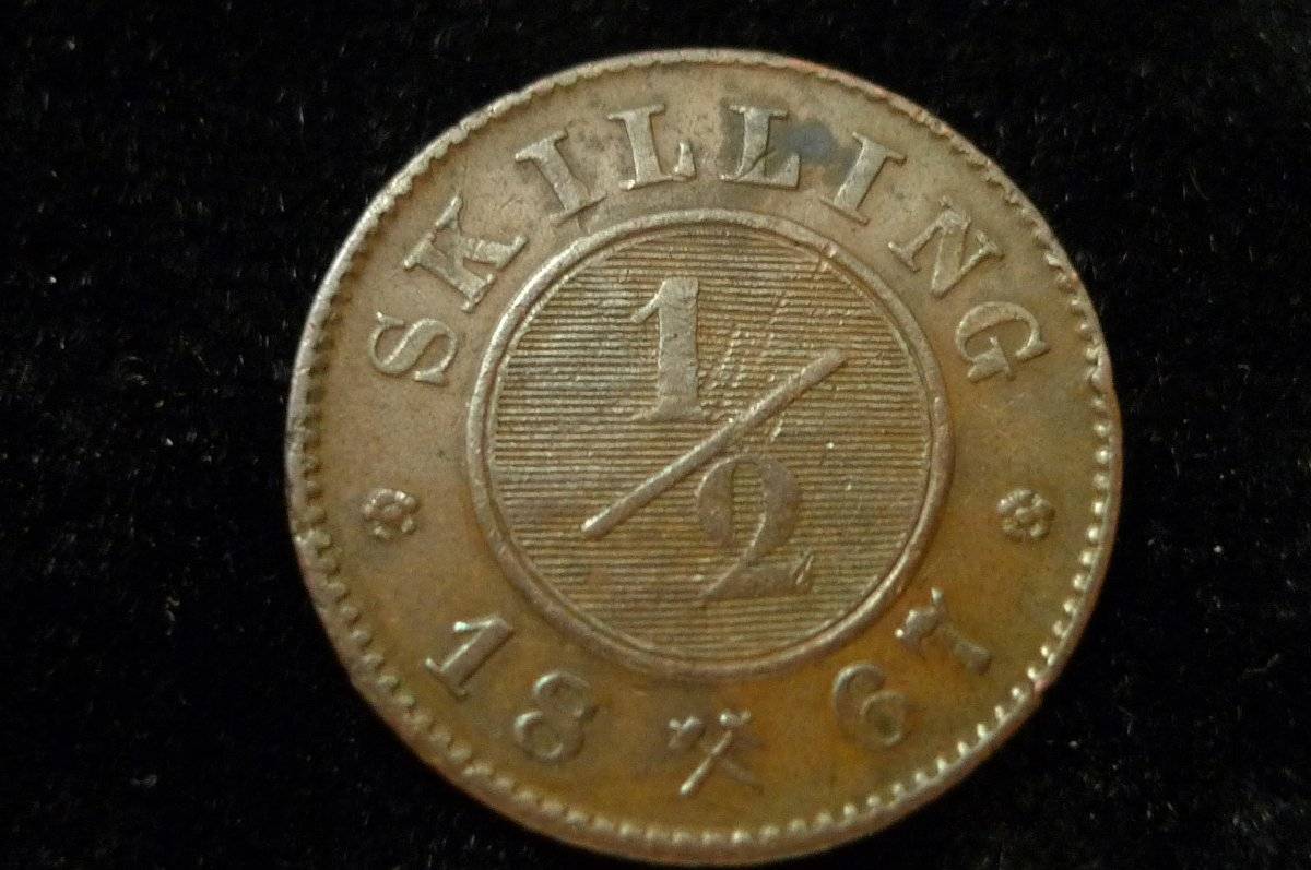 Post-Your-Coins-With-Coats-Of-Arms,-Shields,-Crests,-Crowns,--Etc.