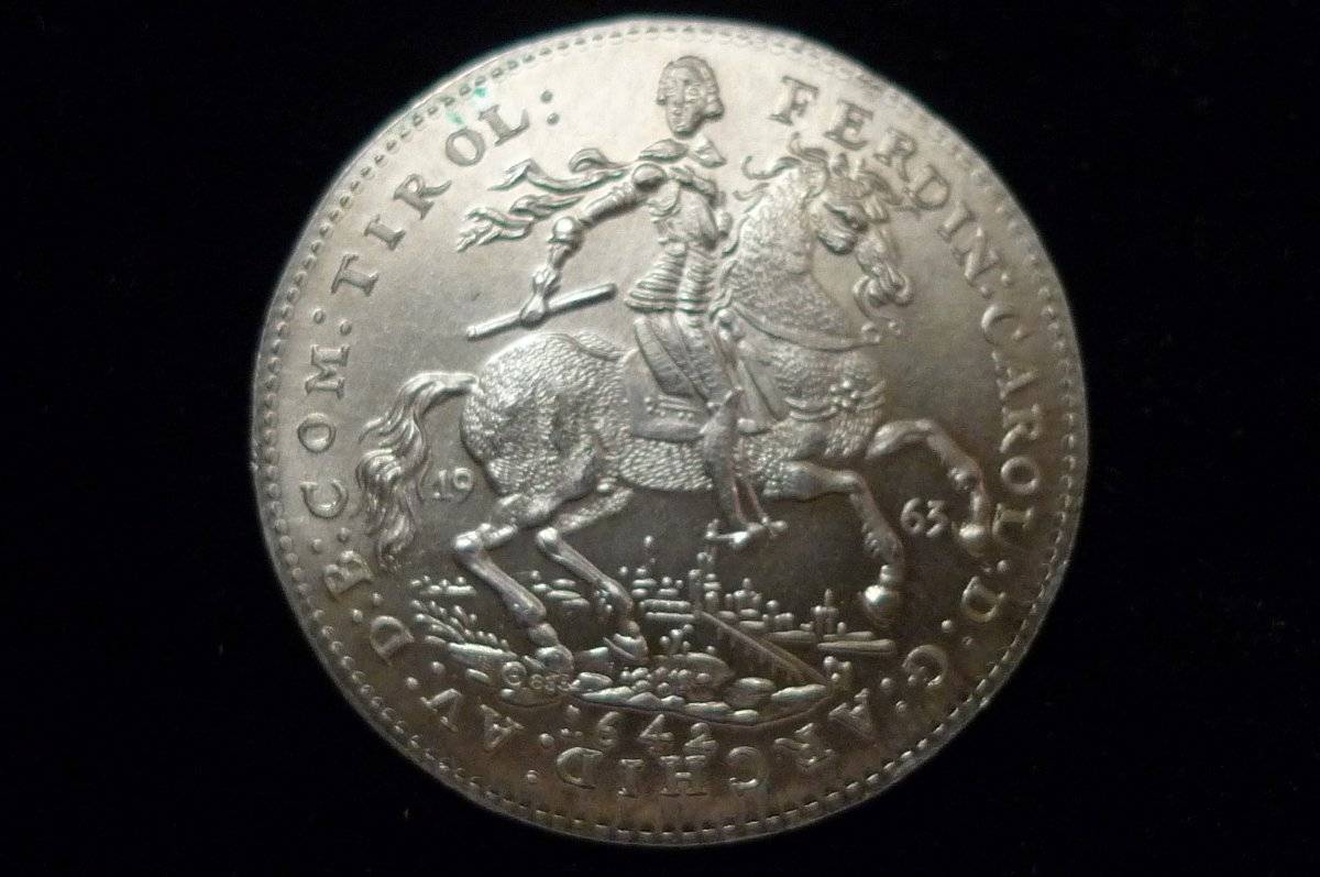 Post-Your-Coins-Depicting-Beards!