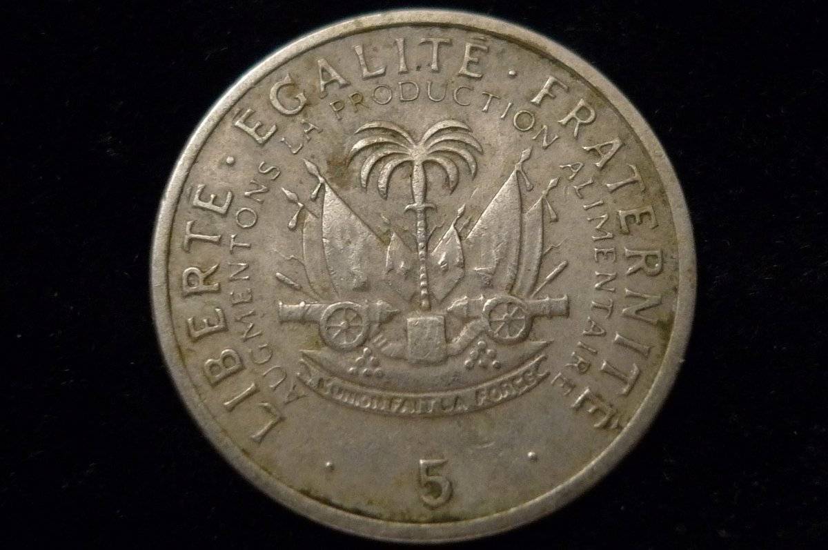Post-Your-Coins-With-Coats-Of-Arms,-Shields,-Crests,-Crowns,--Etc.
