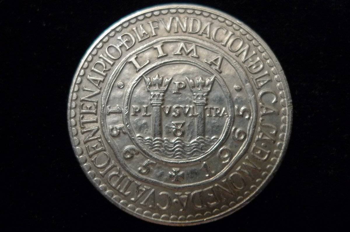 Post-Your-Coins-With-Coats-Of-Arms,-Shields,-Crests,-Crowns,--Etc.
