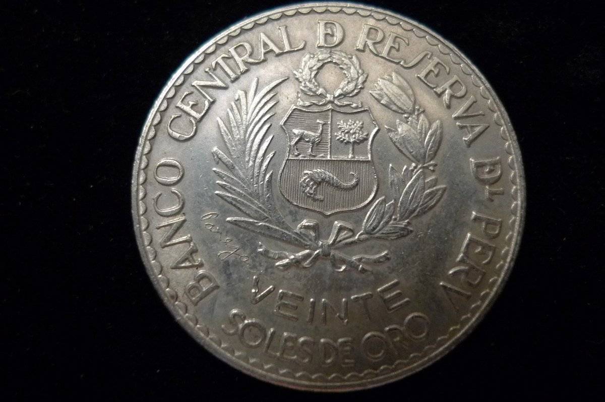 Post-Your-Coins-With-Coats-Of-Arms,-Shields,-Crests,-Crowns,--Etc.