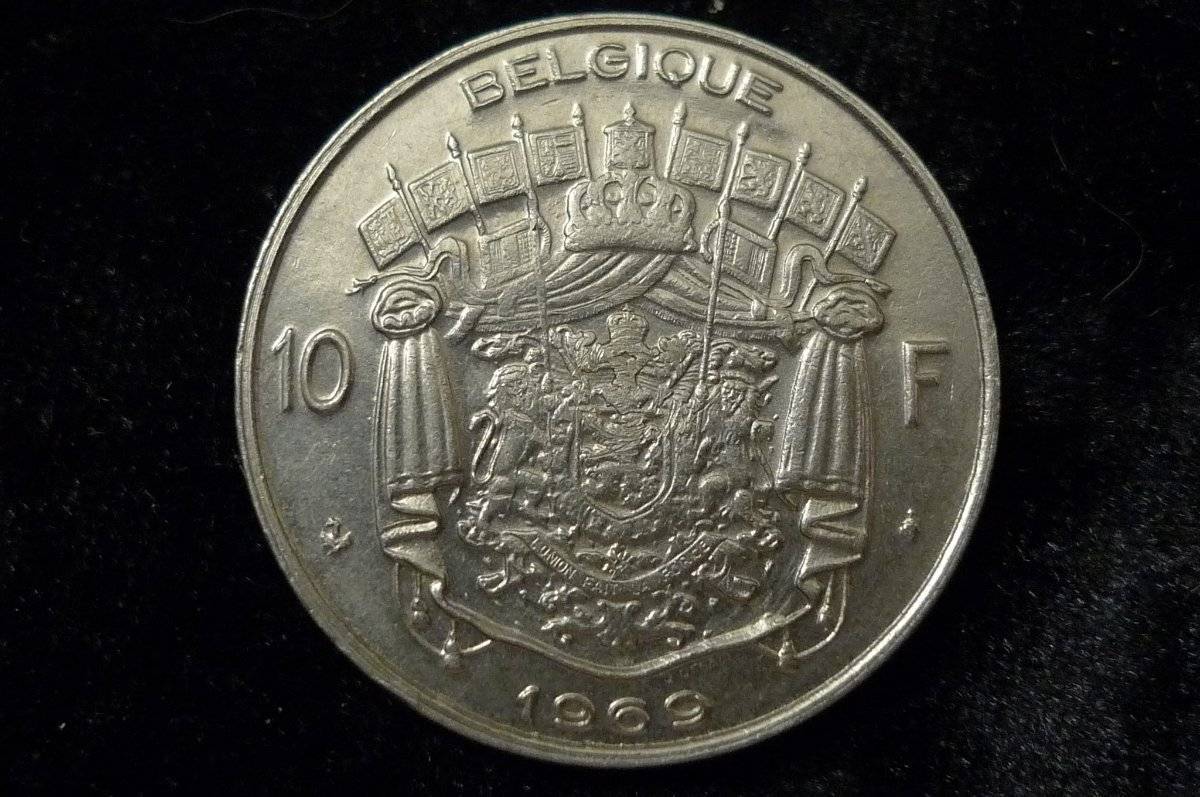 Post-Your-Lion-Coins!