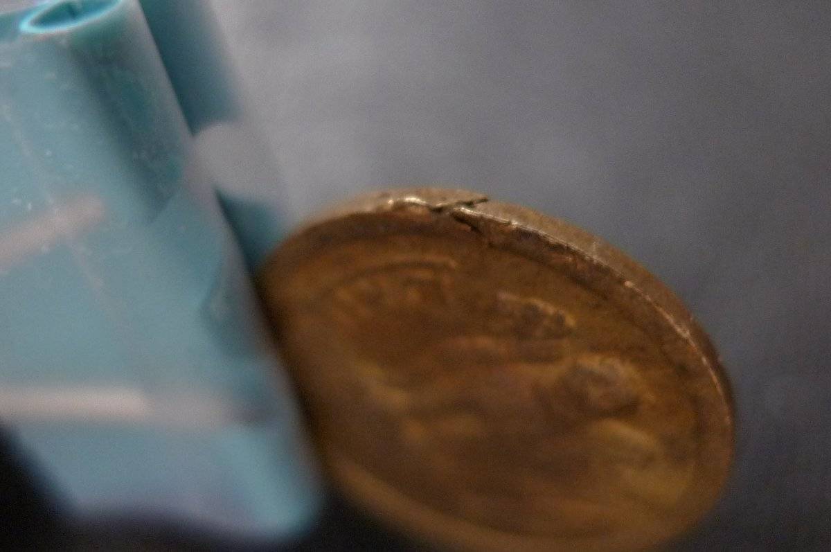 Post-A-Coin-Or-Medal-With-A-Die-Crack!