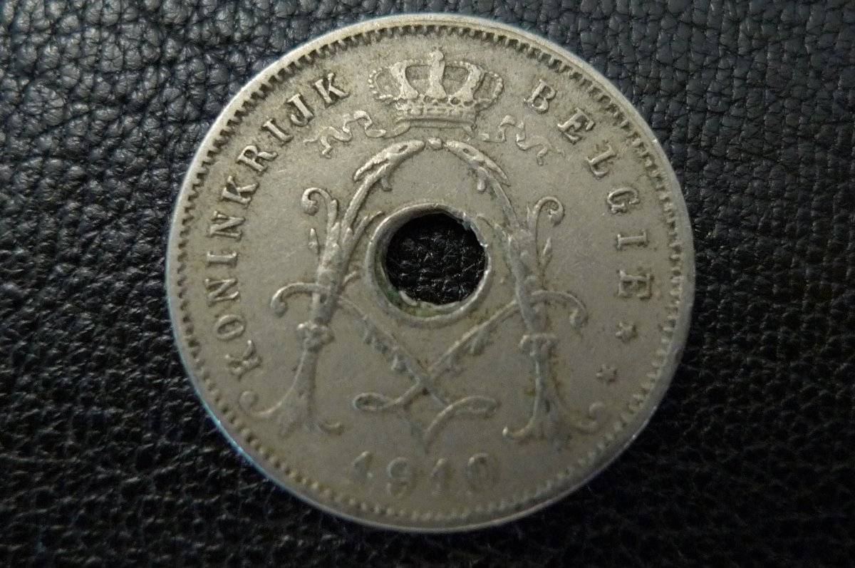 Post-Your-Coins-With-Center-Holes