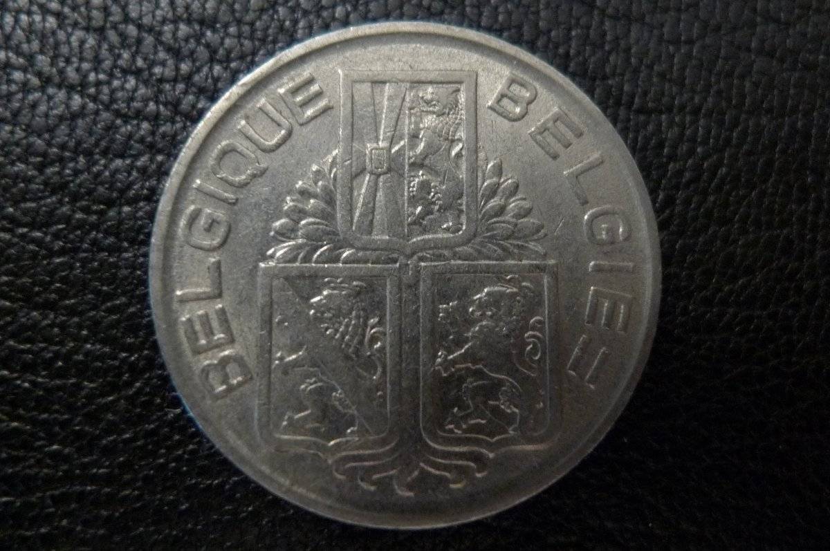Post-Your-Lion-Coins!