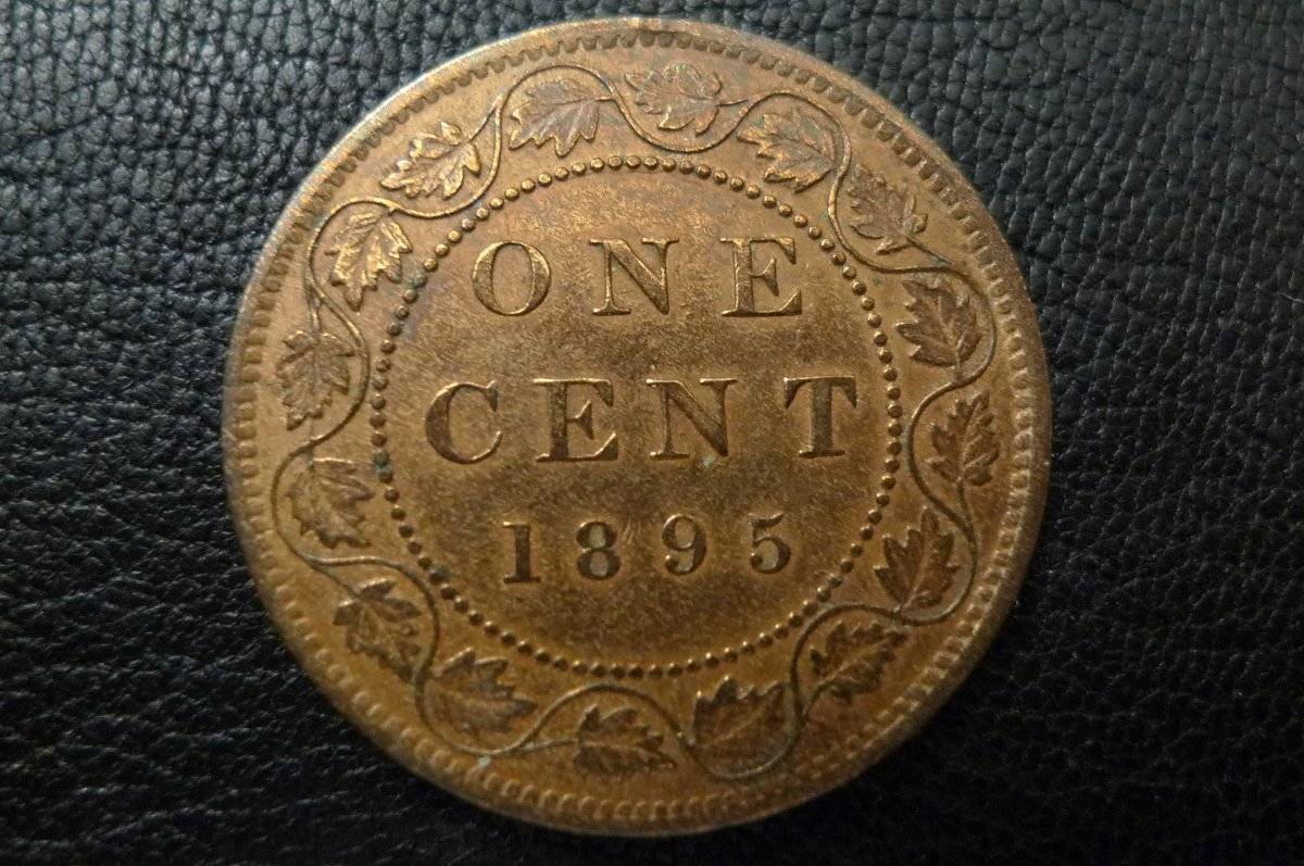 Post-Your-Coins-With-Hats
