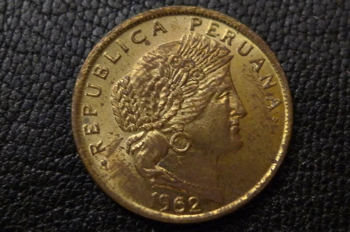 Post-Your-Coins-With-Hats