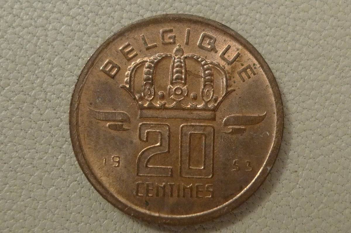 Post-Your-Coins-With-Hats