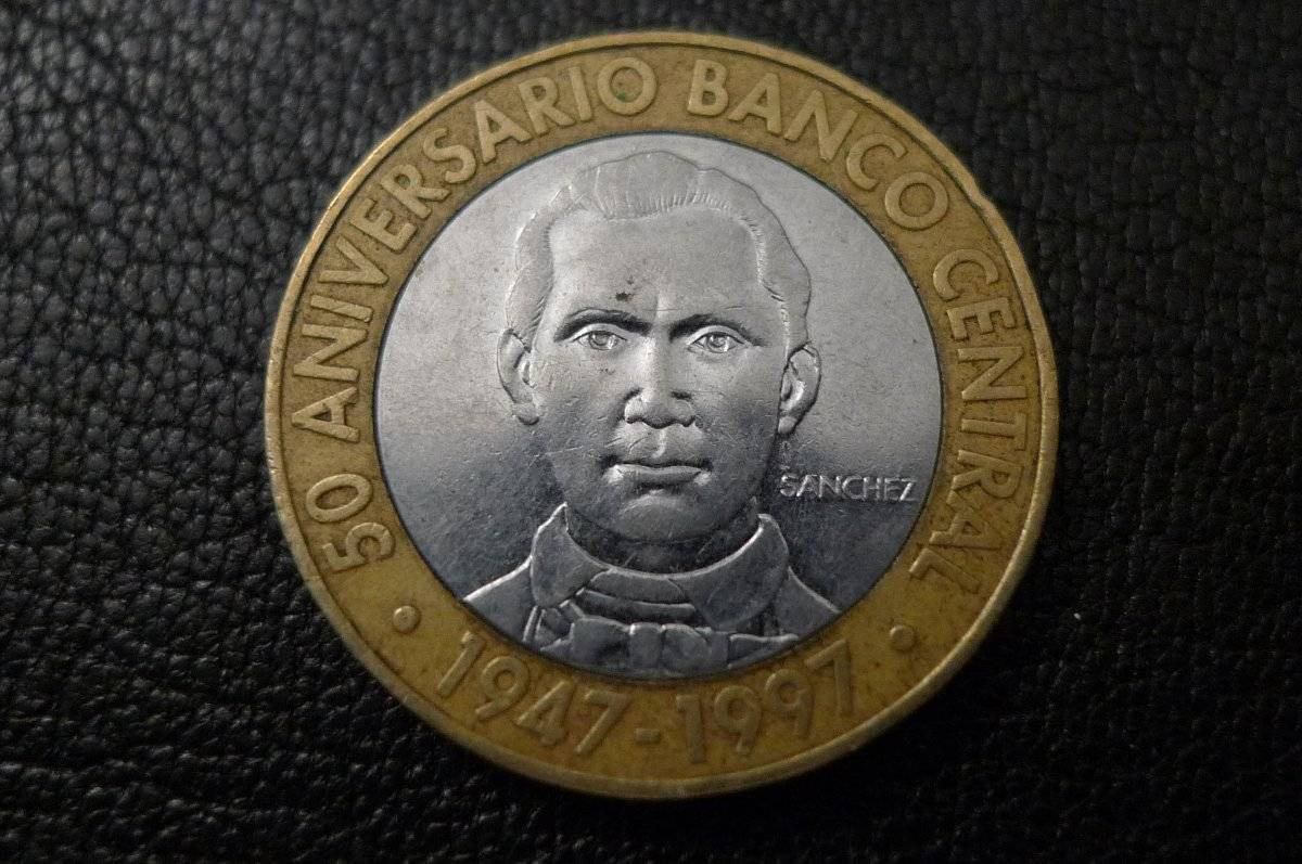 Show-Off-Your-Bi-Metallic-Coins-World-Wide