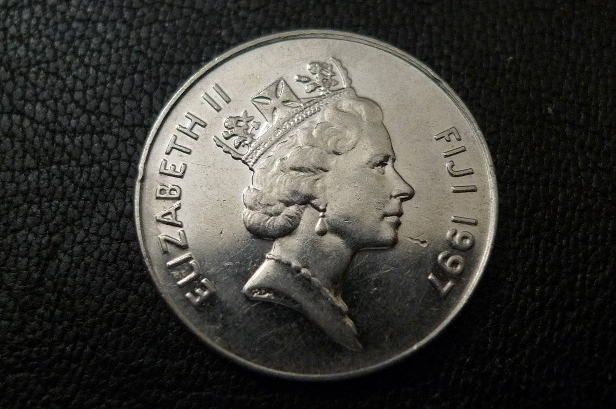 Post-Your-Coins-With-Hats