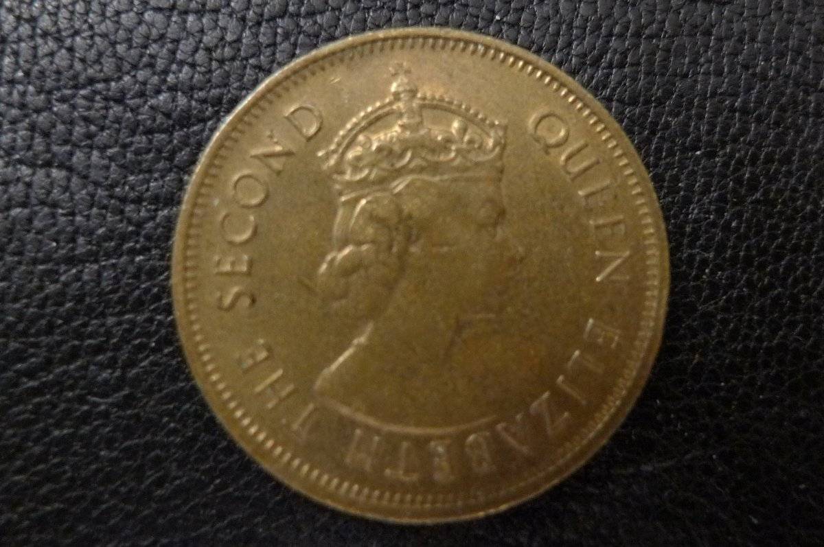 Post-Your-Coins-With-Coats-Of-Arms,-Shields,-Crests,-Crowns,--Etc.