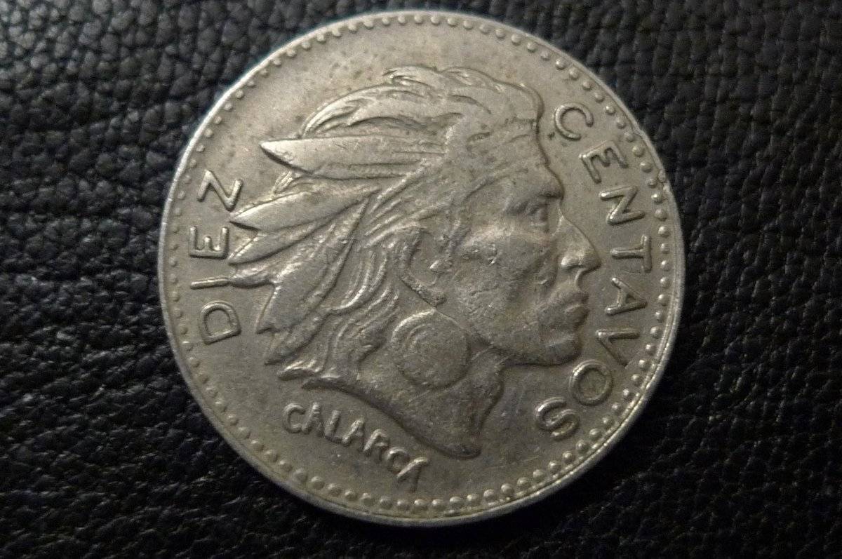 Post-A-Coin-Or-Medal-With-A-Die-Crack!