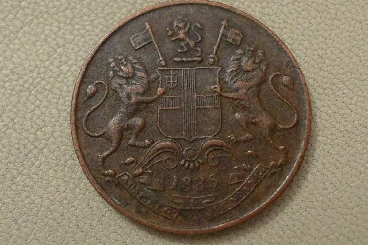 Post-Your-Coins-With-Coats-Of-Arms,-Shields,-Crests,-Crowns,--Etc.